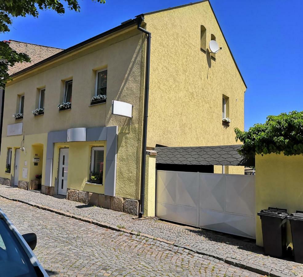 Slo. Apartments Bakov nad Jizerou エクステリア 写真